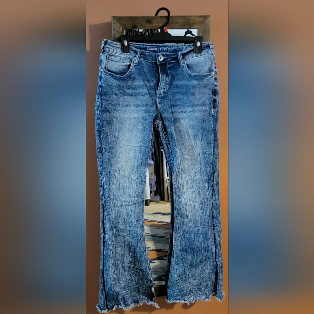 Cowgirl Tuff Co acid wash jeans